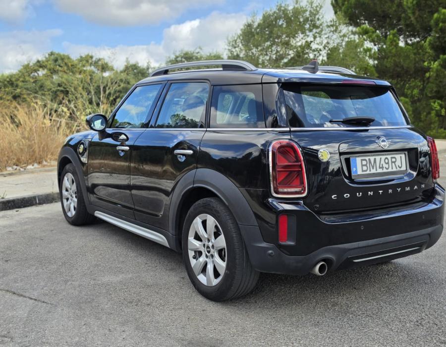 MINI COOPER COUNTRYMAN -( PLUG-IN)